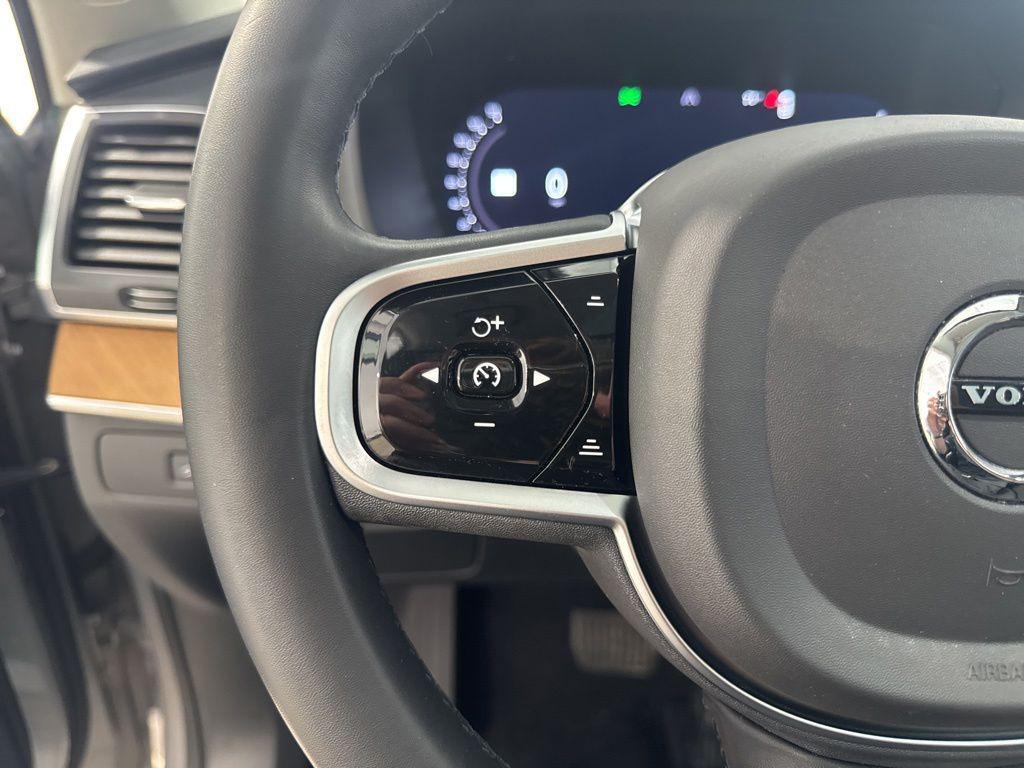 used 2023 Volvo XC90 car, priced at $41,898