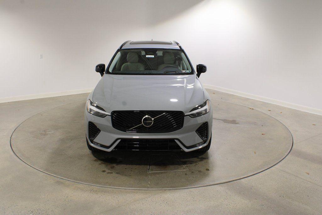 new 2026 Volvo XC60 car, priced at $63,935