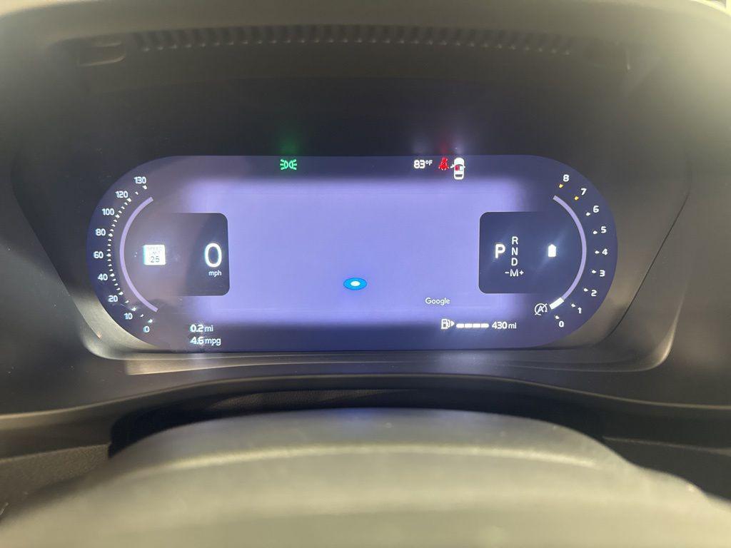 used 2024 Volvo XC40 car, priced at $35,988