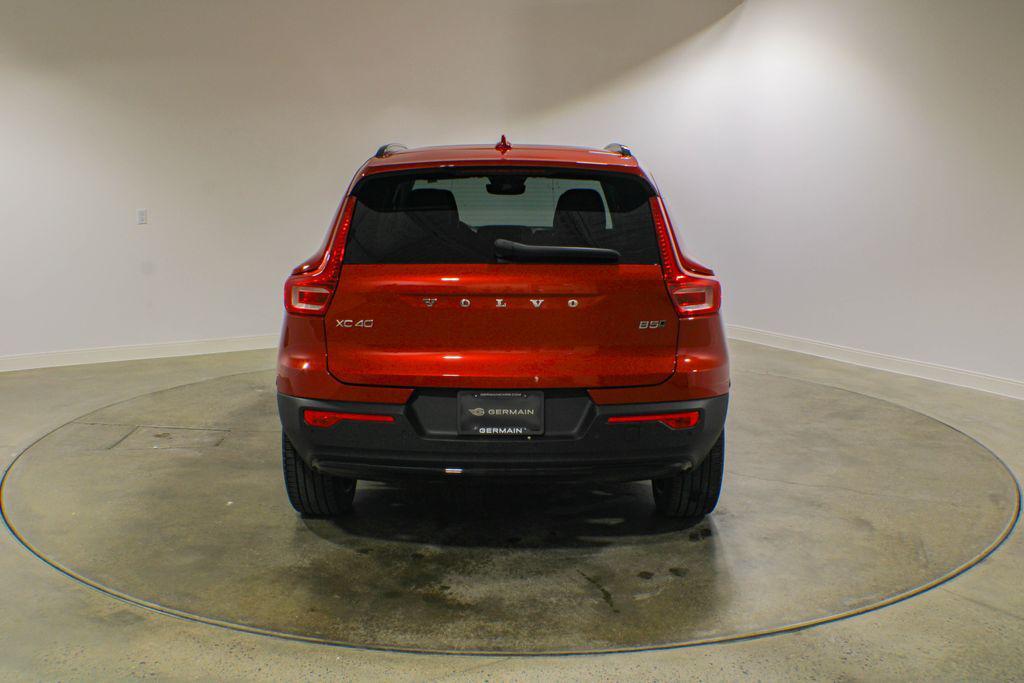 used 2024 Volvo XC40 car, priced at $35,988