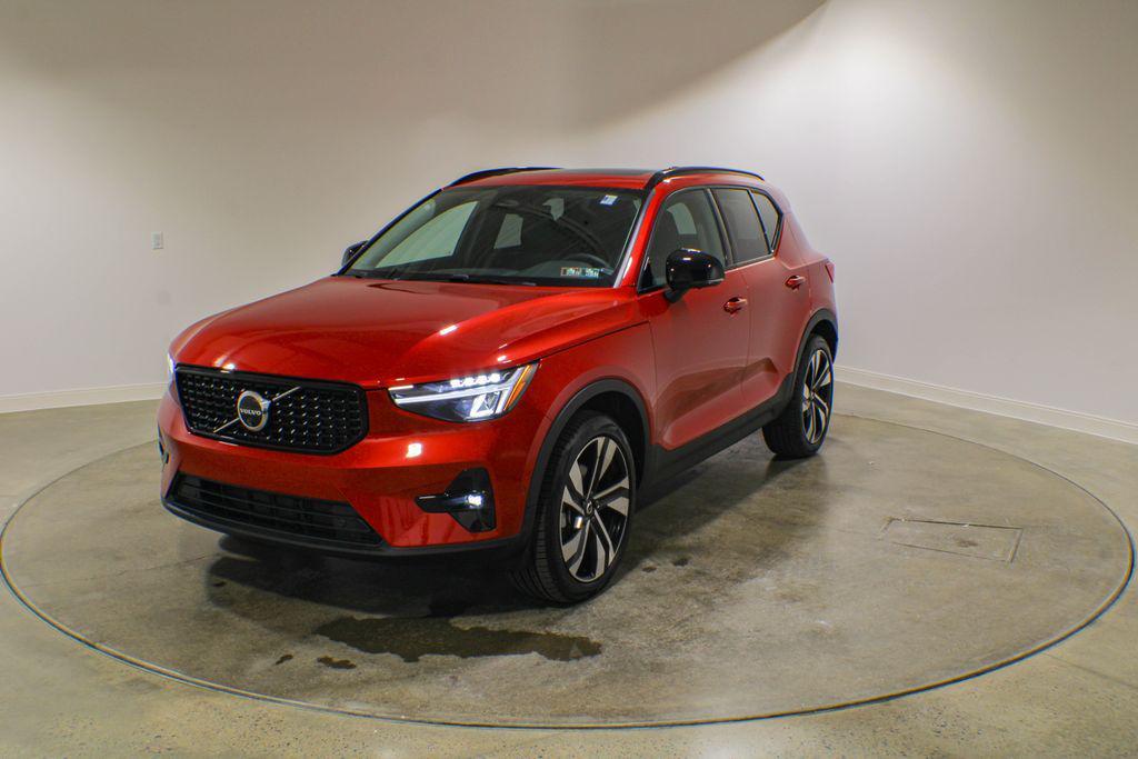 used 2024 Volvo XC40 car, priced at $35,988