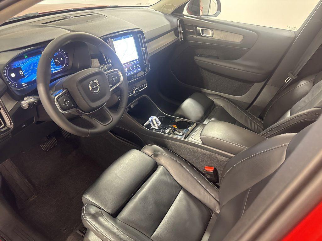 used 2024 Volvo XC40 car, priced at $35,988