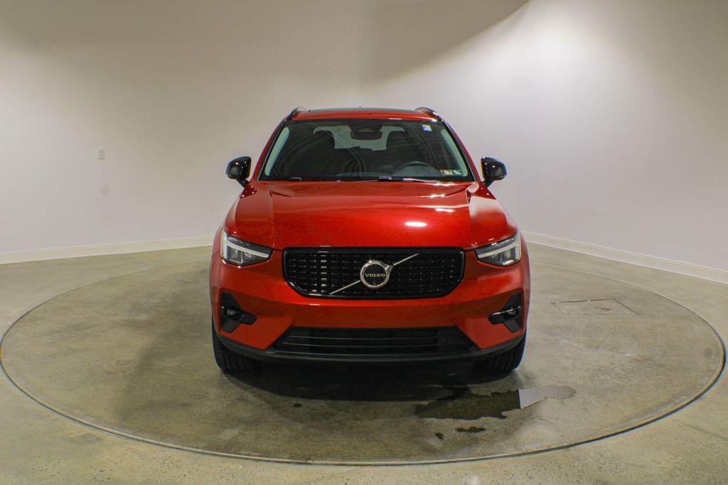 used 2024 Volvo XC40 car, priced at $35,988