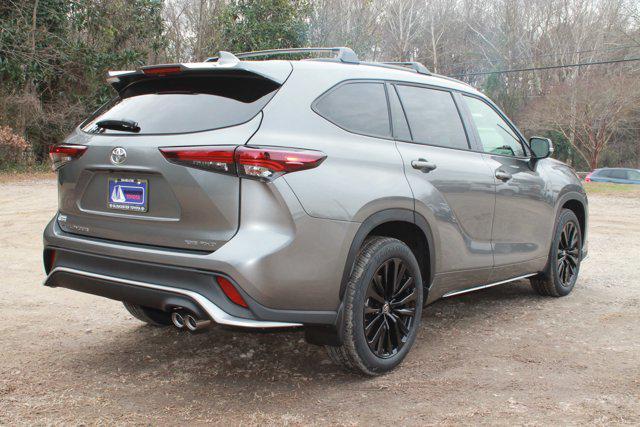 new 2026 Toyota Highlander car, priced at $51,283