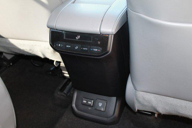 used 2023 Toyota Highlander car, priced at $33,987