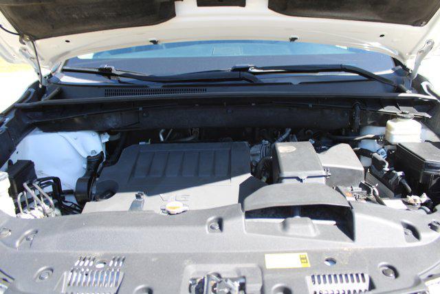used 2016 Toyota Highlander car, priced at $17,250