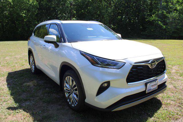 new 2026 Toyota Highlander car, priced at $55,750