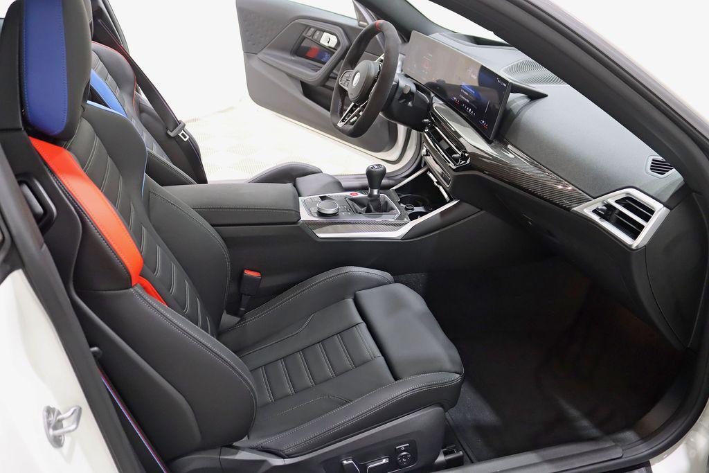 BMW M2 view 33