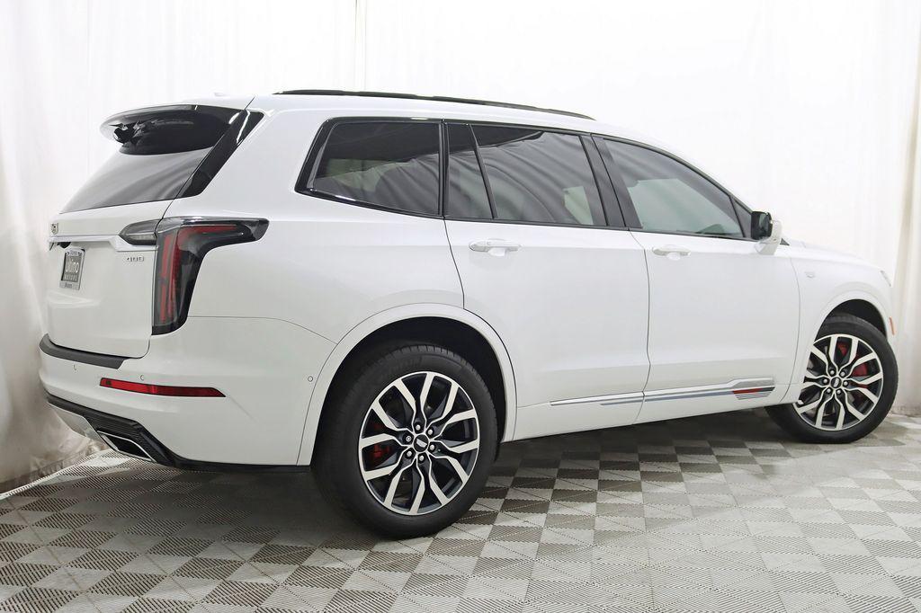 used 2024 Cadillac XT6 car, priced at $44,980