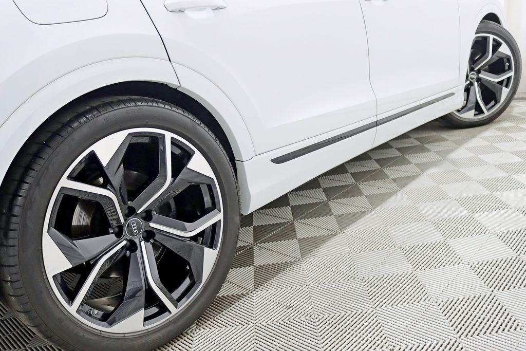 used 2022 Audi SQ8 car, priced at $71,800