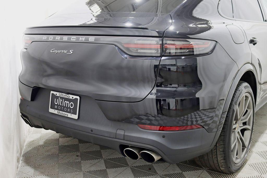 used 2022 Porsche Cayenne car, priced at $69,980
