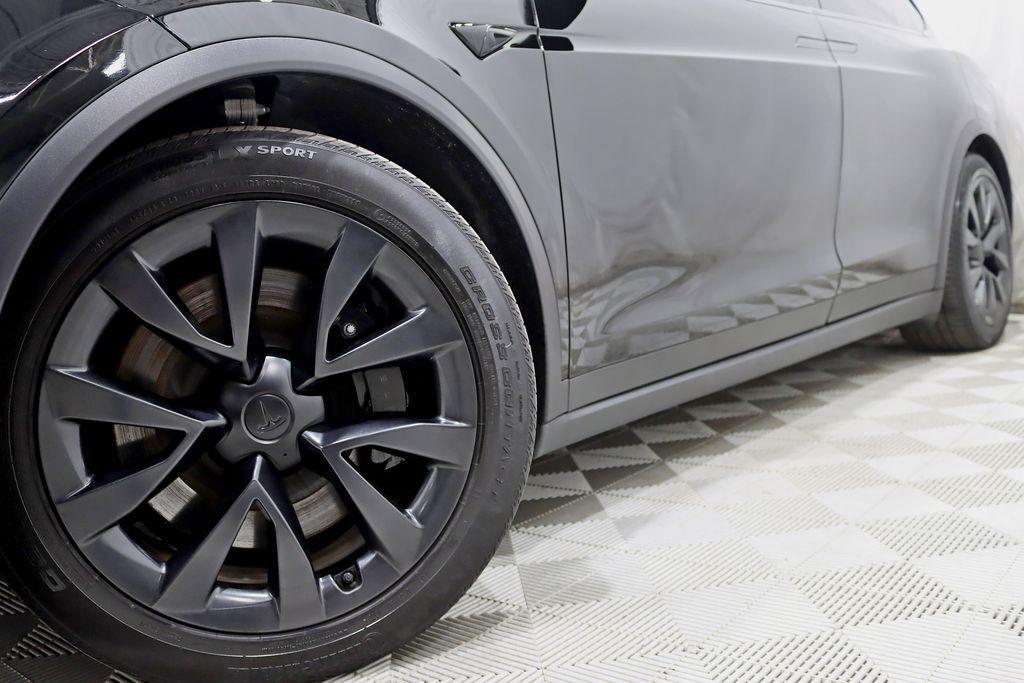 used 2022 Tesla Model X car, priced at $75,800