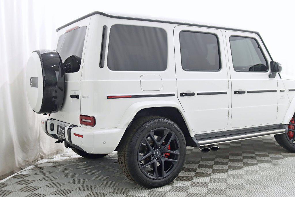 Mercedes-Benz G-Class view 9