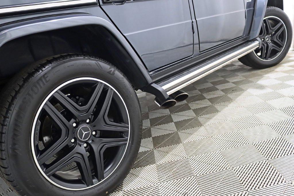 Mercedes-Benz G-Class view 11
