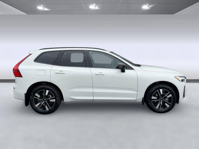 new 2026 Volvo XC60 car, priced at $48,051