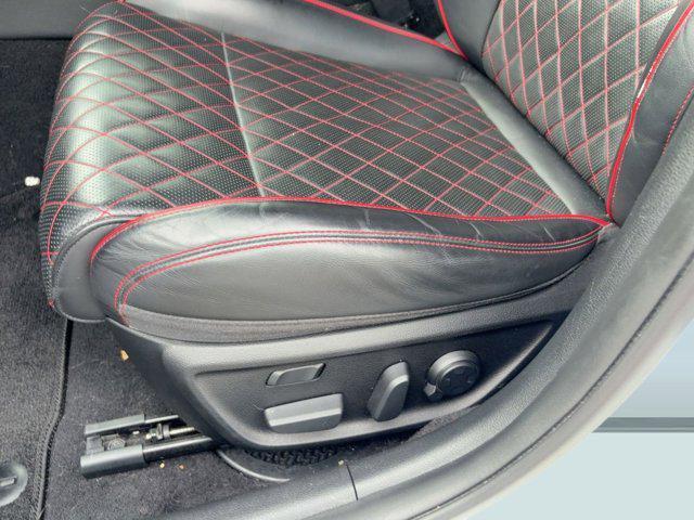 used 2021 Genesis G70 car, priced at $28,898