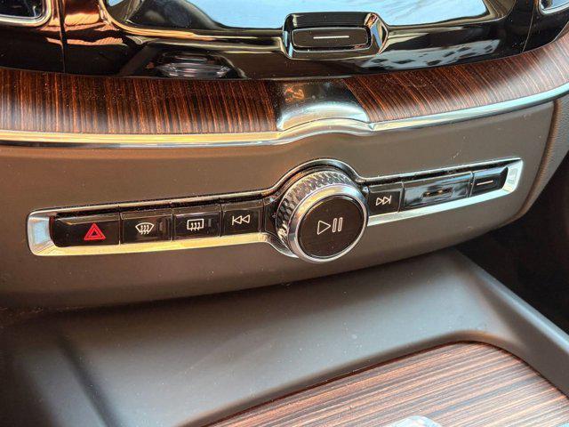 used 2023 Volvo XC60 car, priced at $35,897