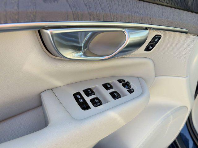 new 2026 Volvo XC90 Plug-In Hybrid car, priced at $86,630