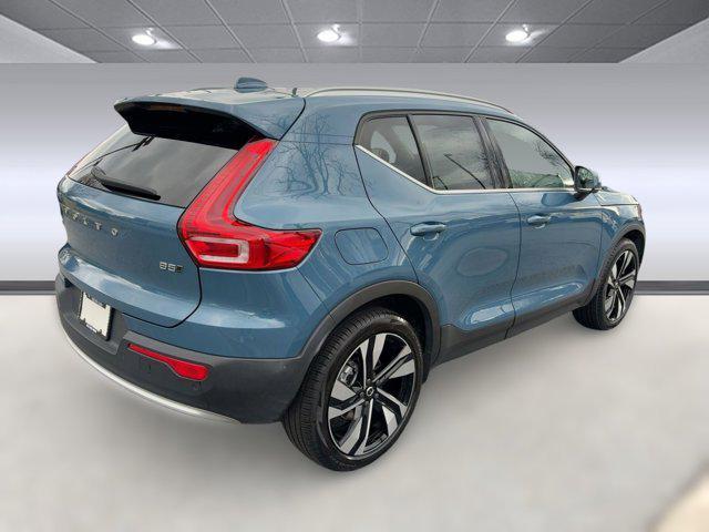 used 2023 Volvo XC40 car, priced at $32,897