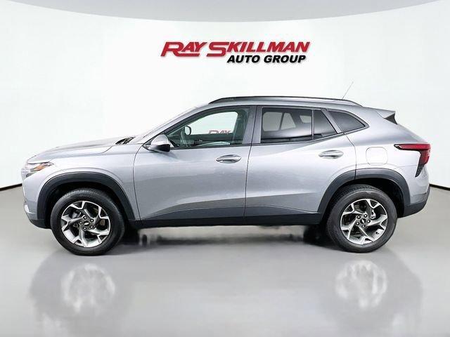 used 2025 Chevrolet Trax car, priced at $24,975