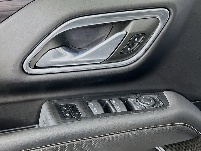 used 2023 GMC Yukon car, priced at $53,975