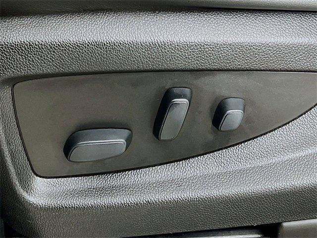 used 2019 GMC Yukon car, priced at $33,975