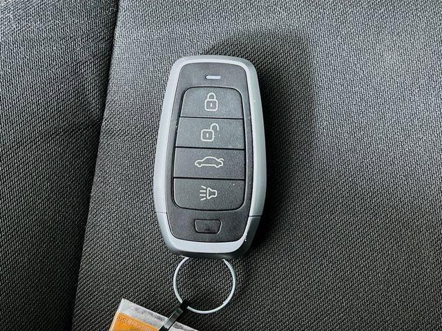 used 2017 Chevrolet Malibu car, priced at $19,975
