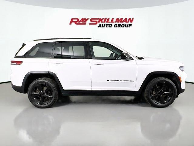 used 2024 Jeep Grand Cherokee car, priced at $27,975