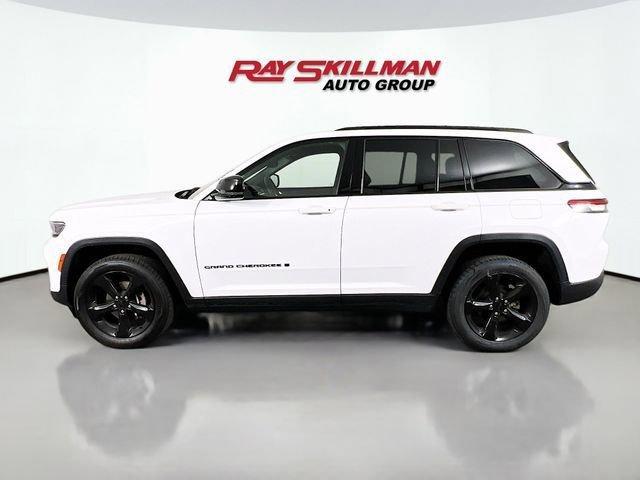 used 2024 Jeep Grand Cherokee car, priced at $27,975