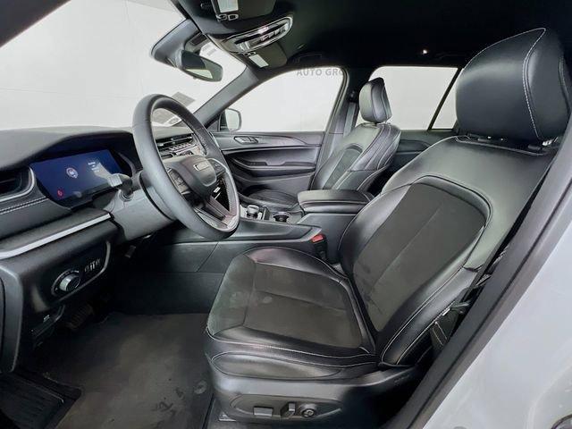 used 2024 Jeep Grand Cherokee car, priced at $27,975