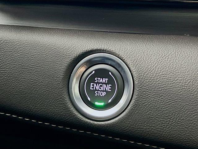 used 2023 Cadillac Escalade ESV car, priced at $66,890