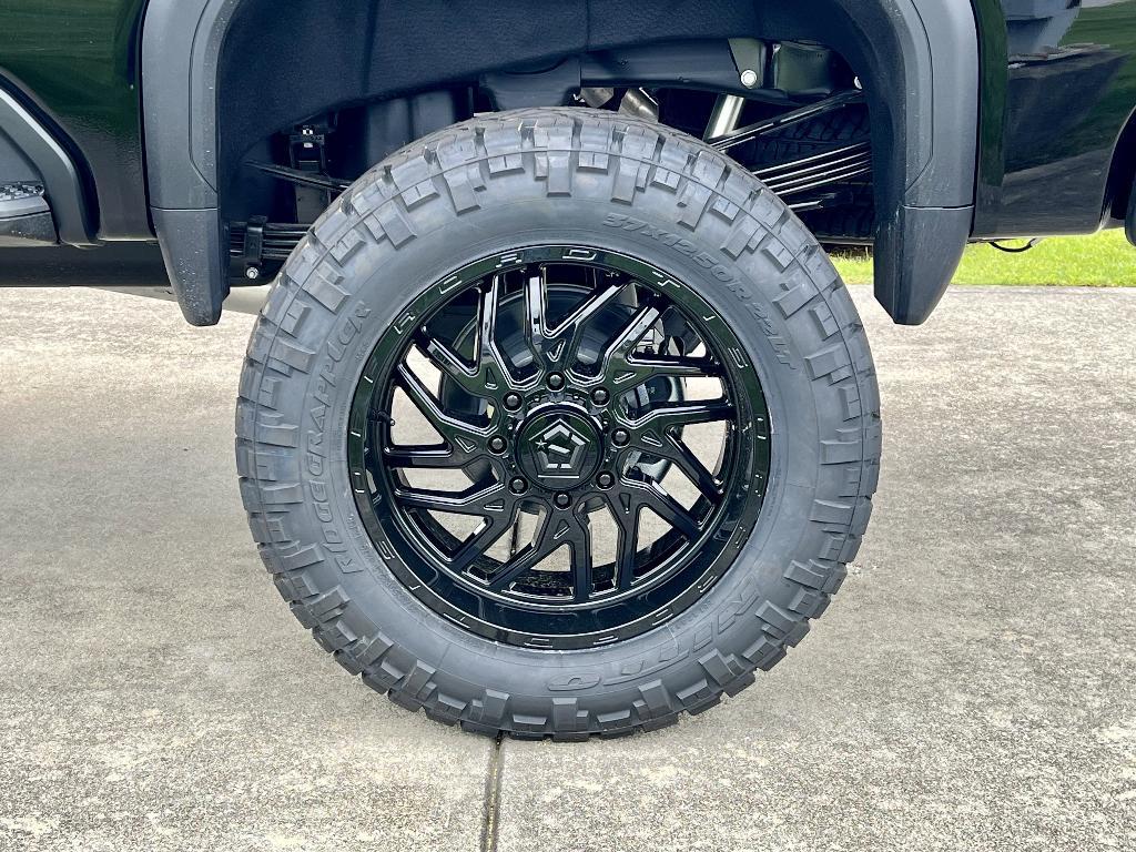 new 2026 GMC Sierra 2500 car, priced at $101,590