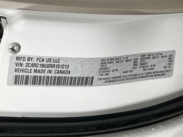 used 2024 Chrysler Pacifica car, priced at $29,975