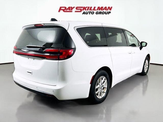 used 2024 Chrysler Pacifica car, priced at $29,975