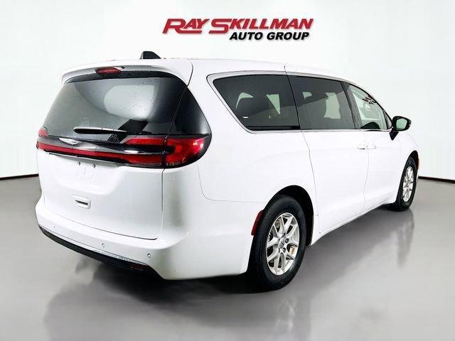 used 2024 Chrysler Pacifica car, priced at $29,975