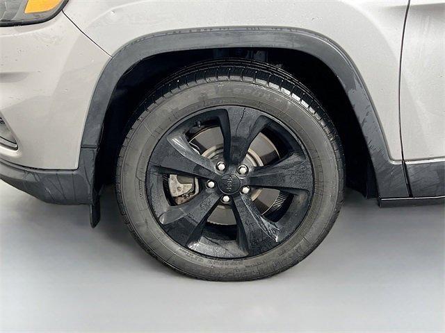 used 2020 Jeep Cherokee car, priced at $20,975