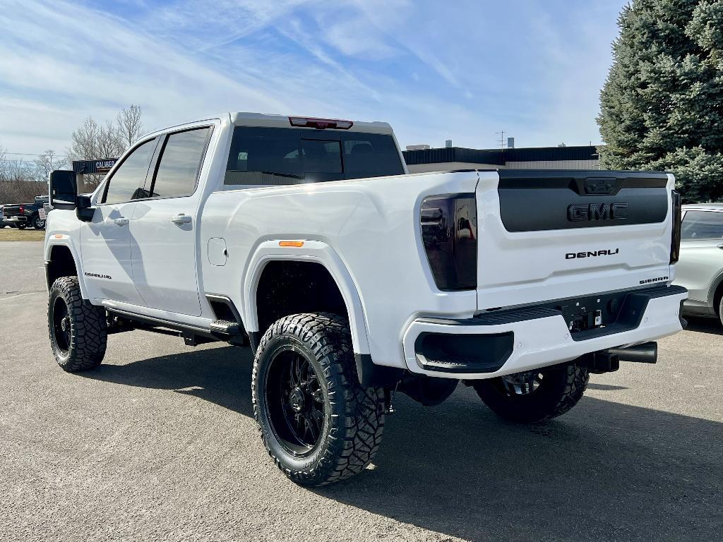 new 2026 GMC Sierra 3500 car, priced at $109,700