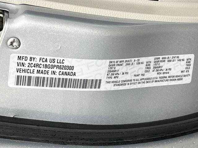 used 2023 Chrysler Pacifica car, priced at $26,975
