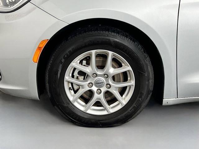 used 2023 Chrysler Pacifica car, priced at $26,975
