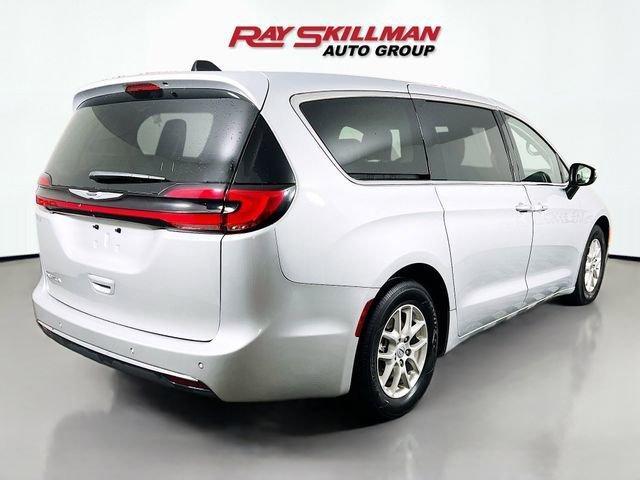 used 2023 Chrysler Pacifica car, priced at $26,975