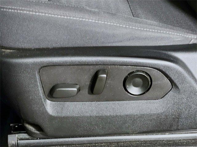 used 2022 GMC Yukon car, priced at $39,975