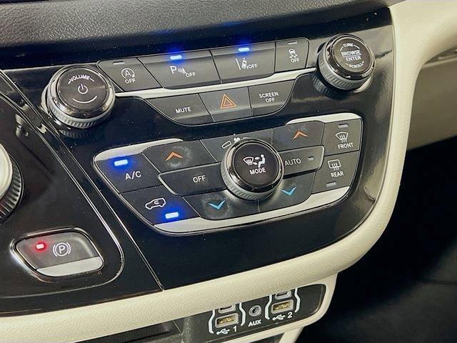 used 2024 Chrysler Pacifica car, priced at $28,975