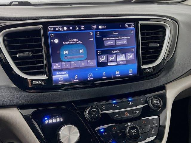 used 2024 Chrysler Pacifica car, priced at $28,975