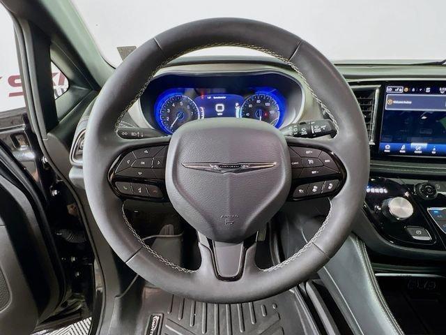 used 2024 Chrysler Pacifica car, priced at $39,925