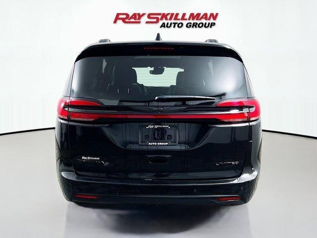 used 2024 Chrysler Pacifica car, priced at $39,925