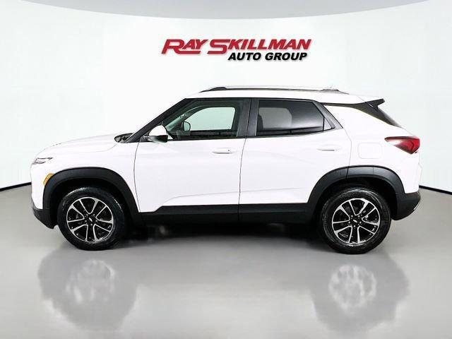 used 2025 Chevrolet TrailBlazer car, priced at $23,975