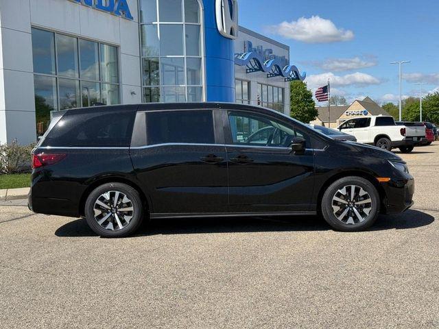 new 2026 Honda Odyssey car, priced at $43,290