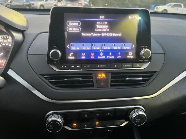 2022 Scarlet Ember Nissan Altima