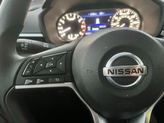 2022 Scarlet Ember Nissan Altima