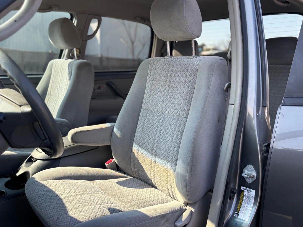 used 2006 Toyota Tundra car, priced at $14,999